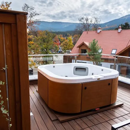 Szklarska View Luxury Jacuzzi * Szklarska Poręba