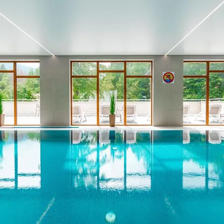 Szklarska View Luxury Jacuzzi Апартаменты *