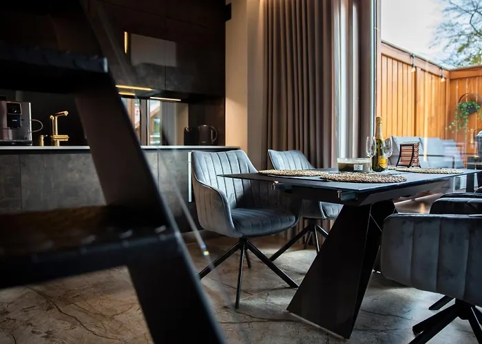 Апартаменти Szklarska View Luxury Jacuzzi Шклярська Поремба