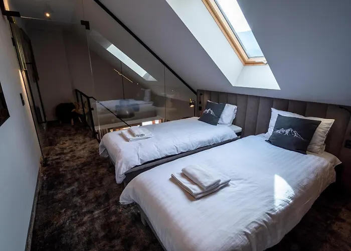 Szklarska View Luxury Jacuzzi * Шклярська Поремба